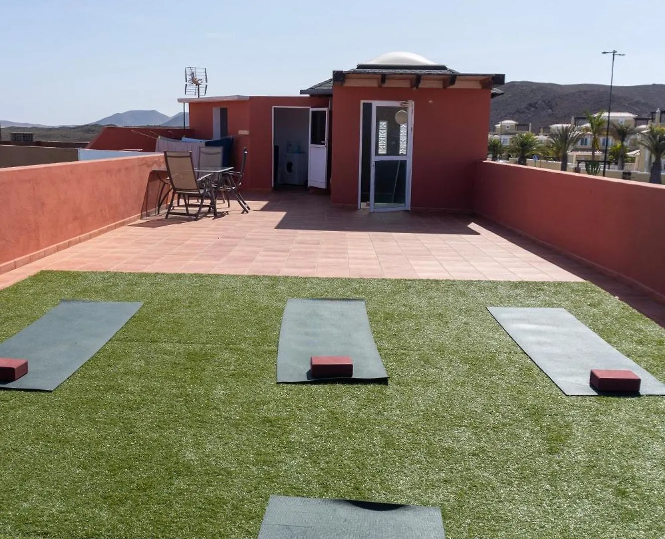 Banama Coliving & Coworking, Surf & Yoga - Casa Roja Hotell Corralejo